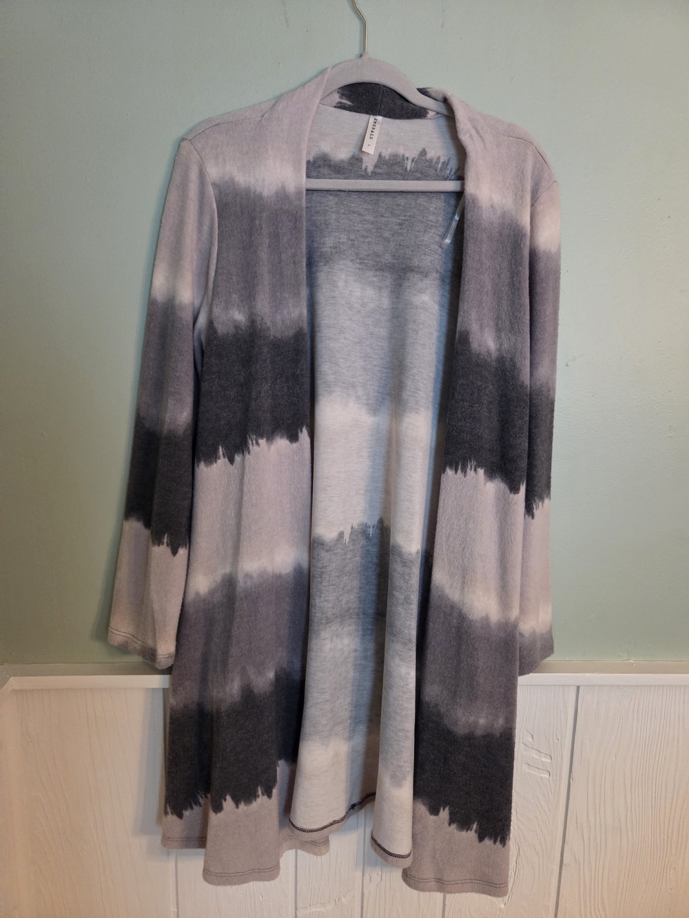 Emerald Open-Front Tie-Dye Cardigan - Gray & Cream